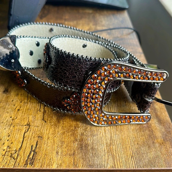 Accessories - Western rhinestone belt With Blings  42” long